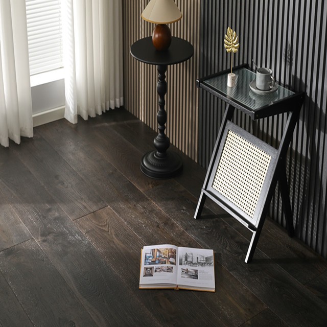 Oak Engineered Wood Flooring SW-2204